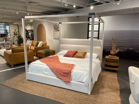 Premarket nets positive reviews from participating exhibitors