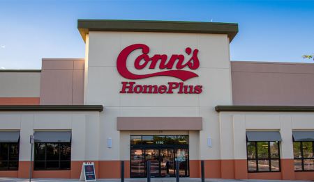 Chandra Holt steps down as president, CEO of Conn’s