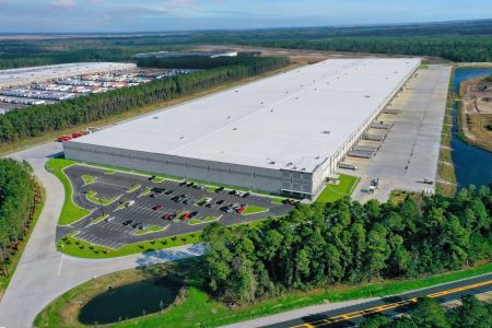 Hooker Furnishings partners with Baer’s, Matter Brothers to donate more than 1,200 beds to victims of Hurricane Ian