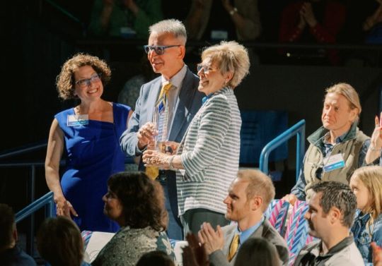 South Dakota State University Foundation honors Bill and Carolyn Hinks of Furniture Mart USA