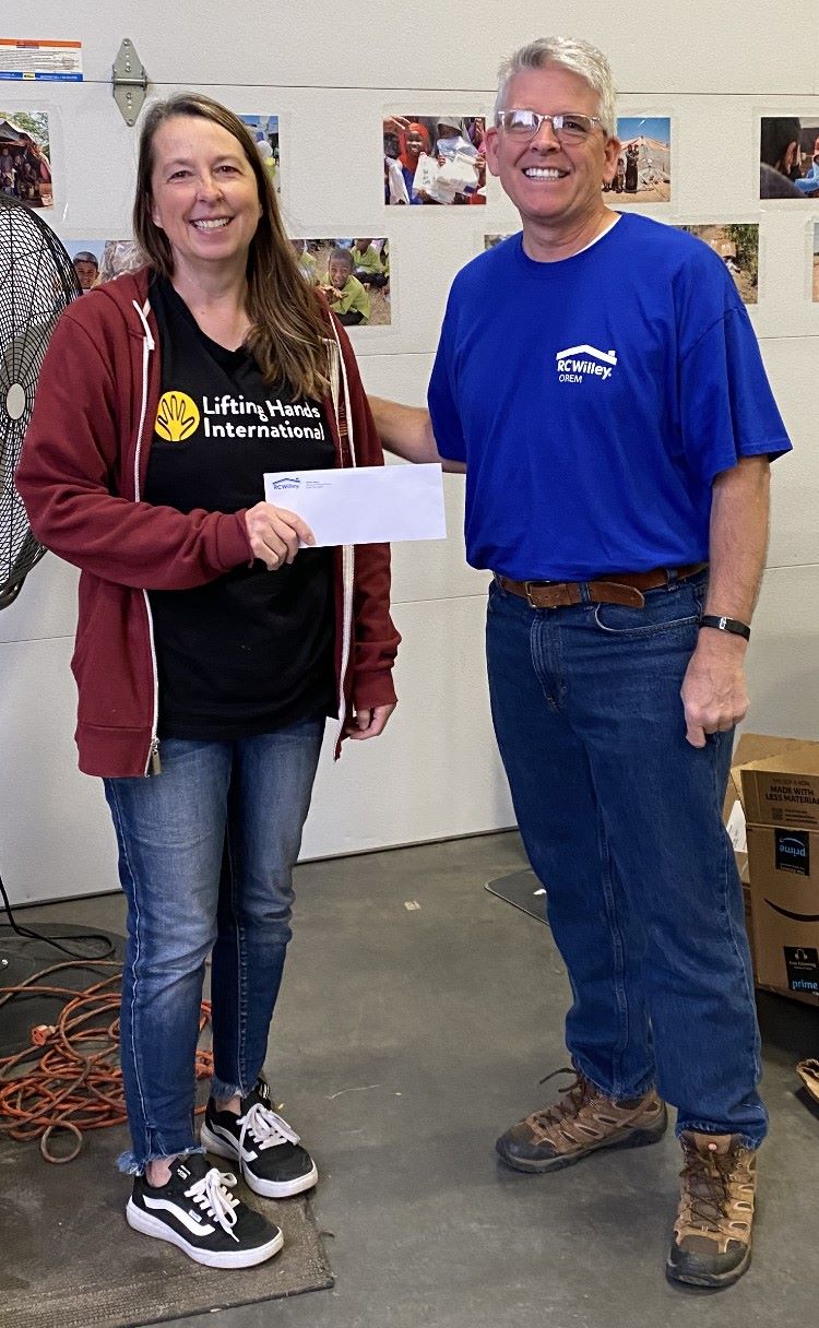 RC Willey employees team up with charity to support refugees in Utah