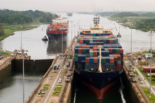 Variety of factors contributing to disruptions in container shipping