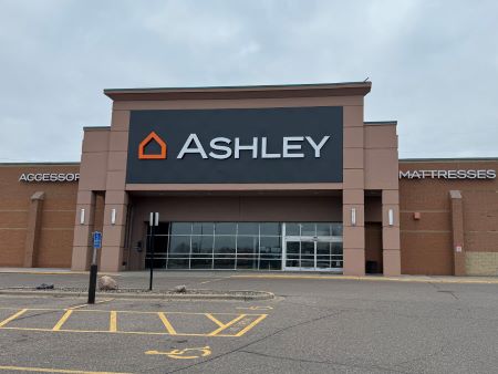 Furniture Mart USA opens new Ashley store in Maple Grove, Minnesota