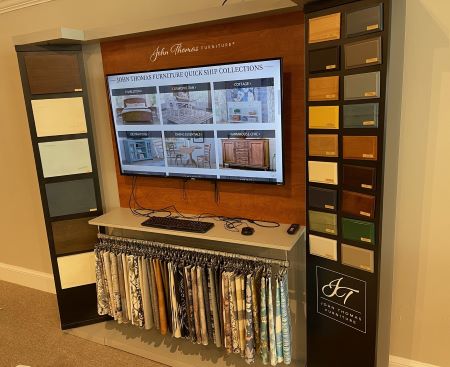 Select by John Thomas returns to its roots
