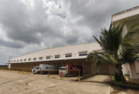 Hooker Furnishings opens 205,000-square-foot warehouse in Vietnam