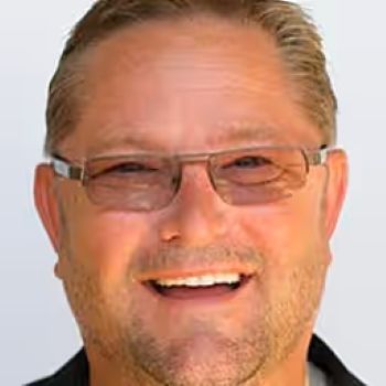 Richard Haux Jr. retires from Mor Furniture after 44 years