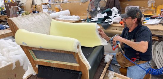 Smith Leonard: Furniture orders rise 11% from June 2025